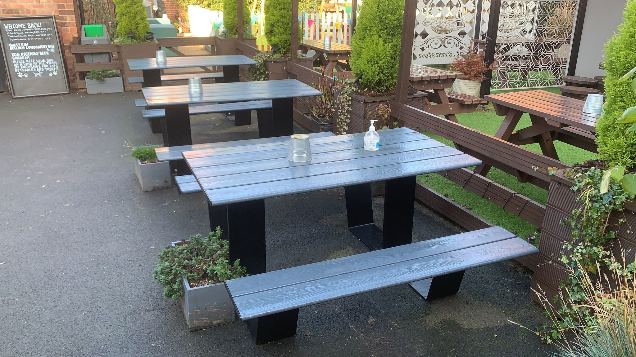 Hybrid steel & composite Picnic tables